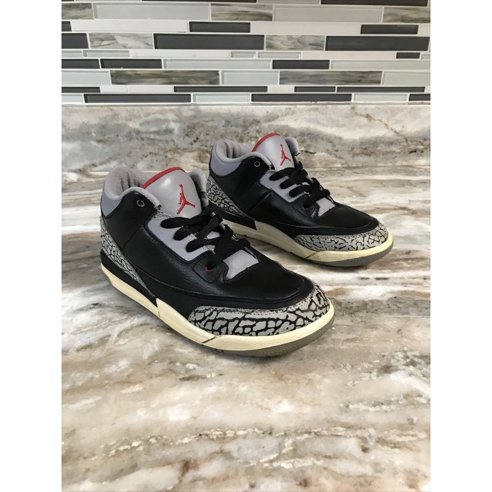Nike Air Jordan 3 Retro PS 2011  429487-010 Youth Size 3Y Read Description!!‎